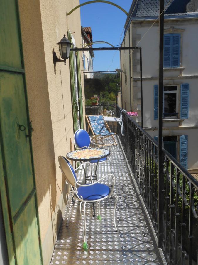Maison Spacieuse Et Agreable Saint-Georges-de-Luzençon Buitenkant foto